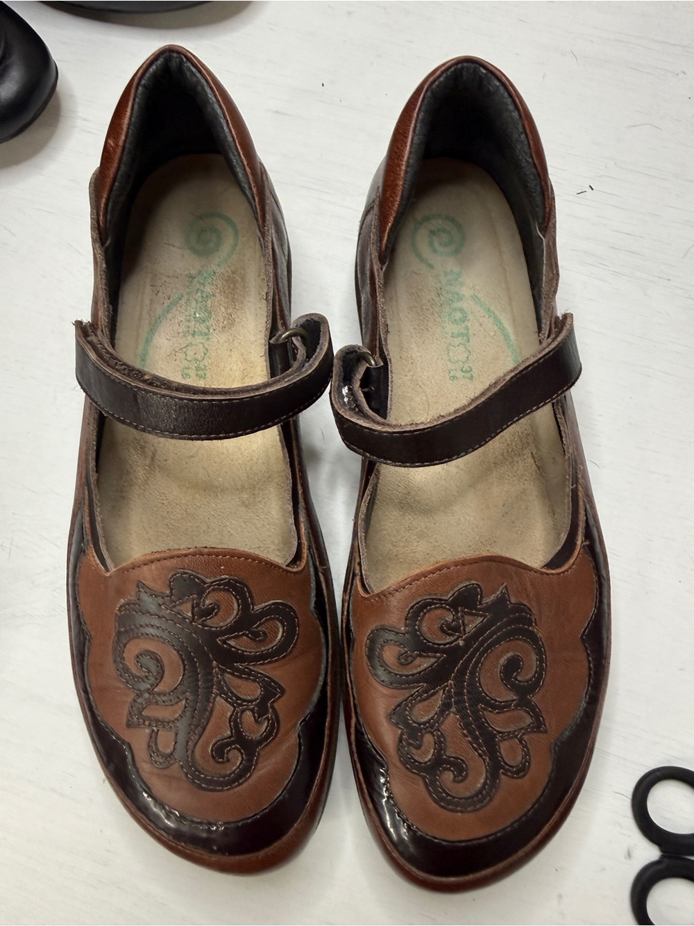 Naot Motu Mary Jane Flats Brown Leather Slip On Comfort Fit Boho Casual Sz 7 - Picture 11 of 12